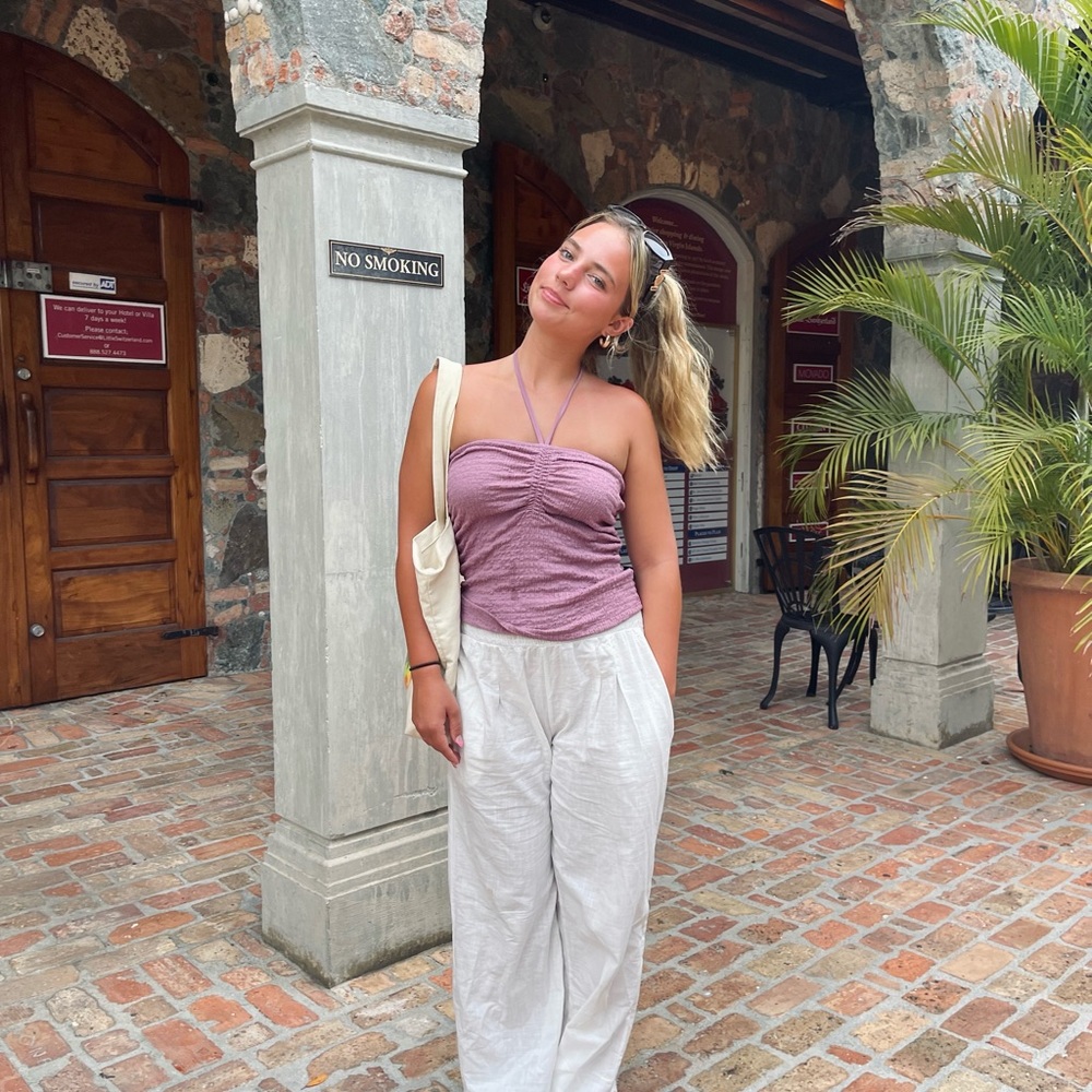 Meet your Posher, Chloe